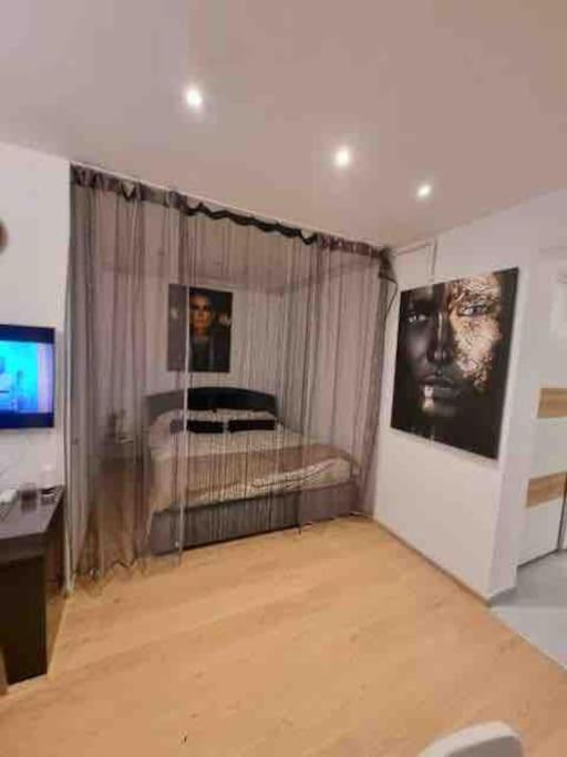 Ferienwohnung Chic Studio Pallady Bukarest Exterior foto